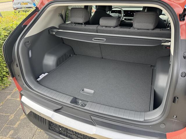 KIA EV3 Plus 81.4 kWh , Snel Leverbaar!, Inclusief 3000 Euro Inruilpremie, Complete Uitvoering!, Voorraadkorting!