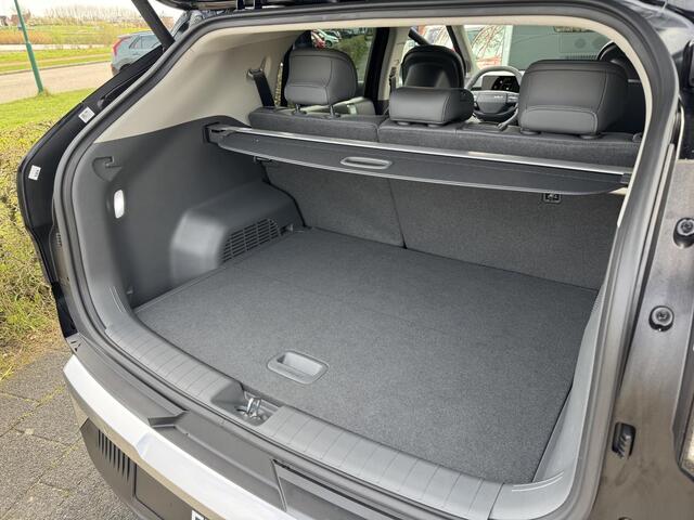 KIA EV3 Plus Advanced 58.3 kWh , Direct Leverbaar!, Inclusief 3000 euro Inruilpremie!, Complete Uitvoering!, Voorraadkorting!