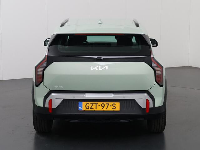 KIA EV3 Air 58.3kWh Elektromotor 150kW | SOH 99% | Parkeercamera | Keyless Go | Adaptive Cruise Control | Navigatie |
