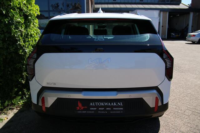 KIA EV3 150 kW Air