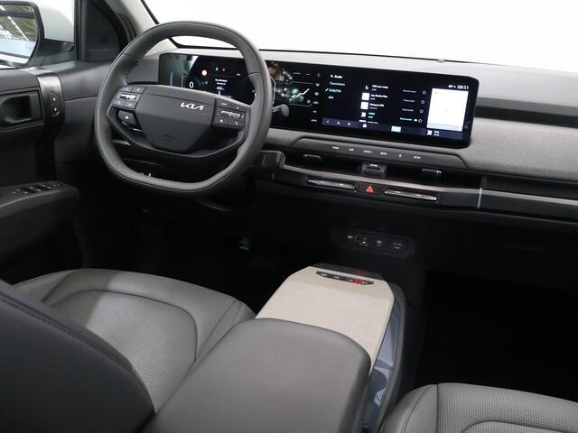 KIA EV3 Plus Advanced 81.4 kWh | Panoramadak | Harman / Kardon | Dodehoekdetectie | Elektr. Achterklep | Stoel/Stuurverwarming |