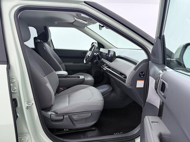 KIA EV3 Plus 58.3 kWh | Stoel/Stuurverwarming | Camera | Dodehoek Detectie | Nederlandse Auto |