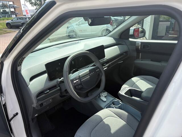 KIA EV3 Air 58.3 kWh | Navi | Camera | Cruise | 24 km Nieuwe Auto