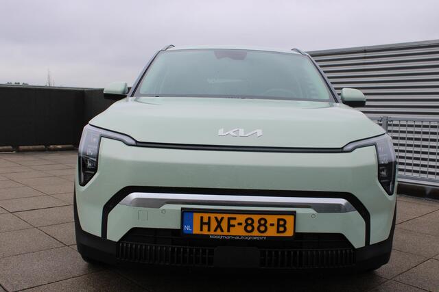 KIA EV3 Plus 81.4 kWh Stuur+Stoel verwarming / Navigatie / Camera