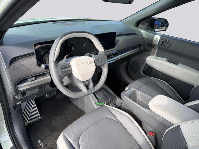 KIA EV3 GT-Line Business Edition 81.4 kWh | Black Edition | Ambient lighting | 20" Lichtmtalen velgen | Privacy Glass | GT-Line interieur | Stoel- en stuurwielverwarming |