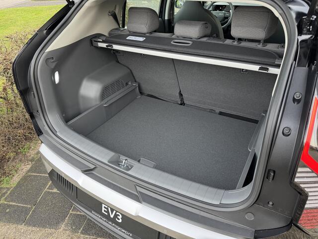 KIA EV3 Air 58.3 kWh €32.995,- RIJKLAAR! Nu €4.000,- voordeel! Diverse kleuren ! Nu extra scherp geprijsd! Informeer naar de actievoorwaarden !