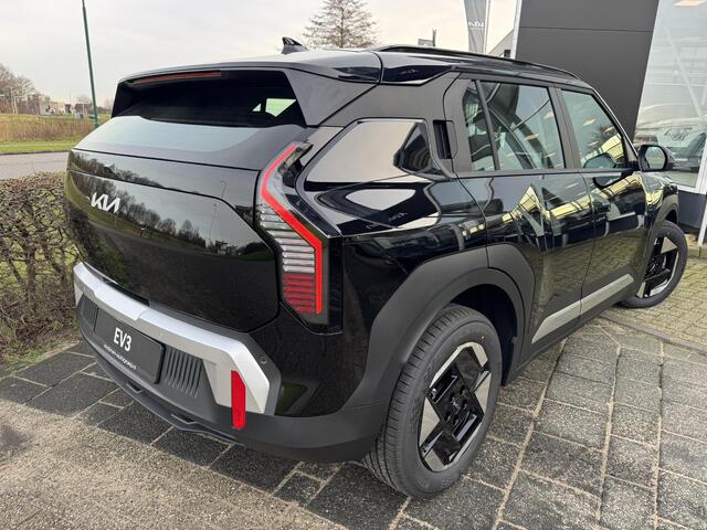 KIA EV3 Air 58.3 kWh €32.995,- RIJKLAAR! Nu €4.000,- voordeel! Diverse kleuren ! Nu extra scherp geprijsd! Informeer naar de actievoorwaarden !