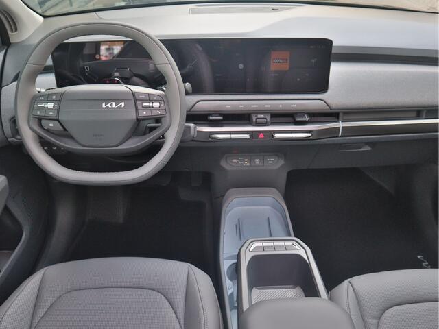 KIA EV3 Plus Advanced 58.3 kWh Nieuw te bestellen! | Navigatie | Stoel+Stuurverwarming | Leder | LED | Pano-dak | Tot 10jr. Garantie |