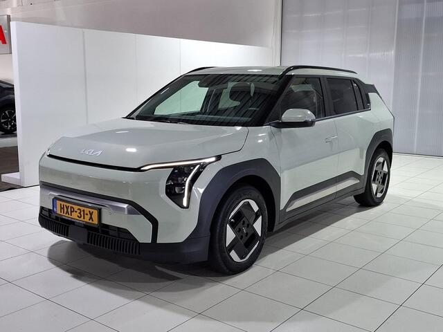 KIA EV3 Plus 81.4 kWh Stoel en Stuur verwarming, Apple Carplay/Android Auto, Navigatie, Camera.