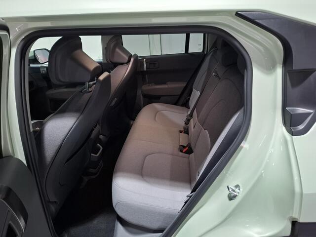 KIA EV3 Plus 81.4 kWh Stoel en Stuur verwarming, Apple Carplay/Android Auto, Navigatie, Camera.