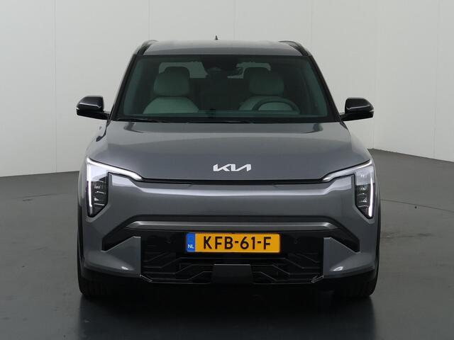 KIA EV3 GT-Line Business Edition 81.4 kWh | 19" lichtmetalen GT-Line velgen | Ambient lighting | Privacy Glass | GT-Line interieur | Stoel- en stuurwielverwarming |