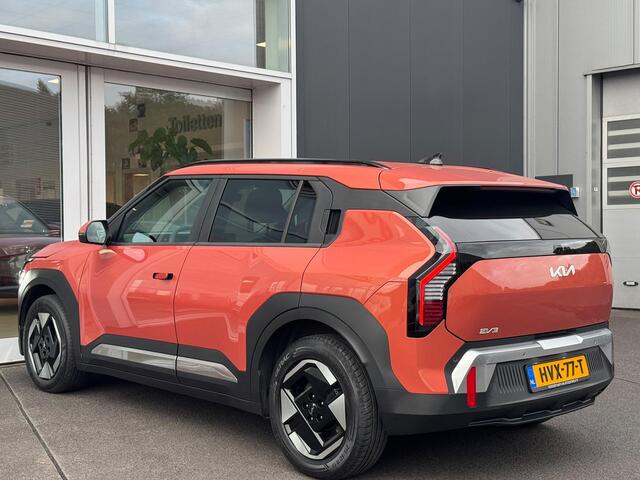 KIA EV3 Plus 81.4 kWh | Dodehoekdetectie | Stoel/stuurverwarming | Keyless Entry | Parkeersensoren V + A