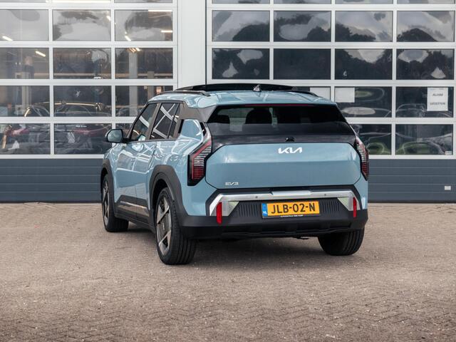 KIA EV3 Plus Advanced 81.4 kWh l Long range l Schuifkantel dak l Stoel en stuurwielverwarming l Lederlook bekleding l Accu SOH 99,1 % l – foto 6