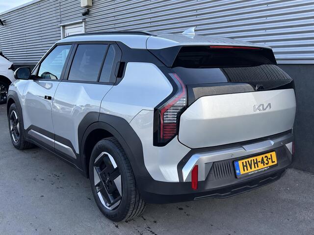 KIA EV3 Plus 81.4 kWh V2X! NL-auto, dodehoekdetectie, camera, parkeersensoren, stoel- en stuurverwarming, Apple CarPlay/Android Auto – foto 4