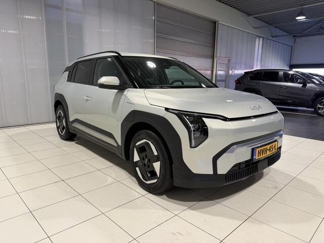 KIA EV3 Plus 81.4 kWh Stoel en Stuur verwarming, Apple Carplay/Android Auto, Navigatie, Camera. – foto 8