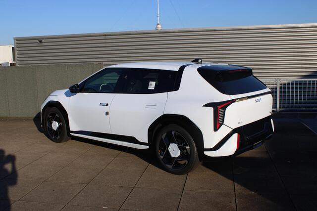 KIA EV4 Air 58.3 kWh AUTOMAAT VANAF ¤ 36.700,- INFORMEER NAAR DE KLEUREN EN UITVOERINGEN 030-6882056
