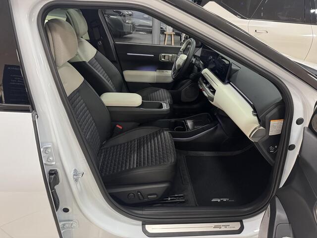 KIA EV4 GT-Line 81.4 kWh Uit voorraad leverbaar ! | BTW auto | Showroomvoordeelauto ! | 28-02-2026 geregistreerd