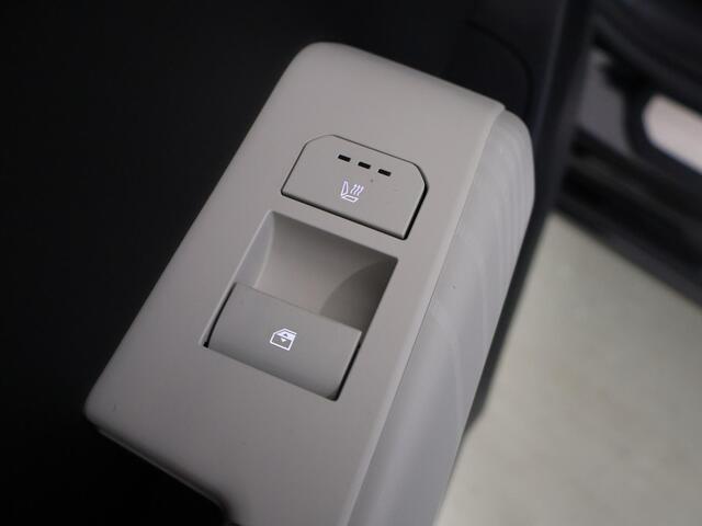 KIA EV4 GT-Line 81.4 kWh | Camera | Stoelverwarming | Schuif/kanteldak | Navigatie |