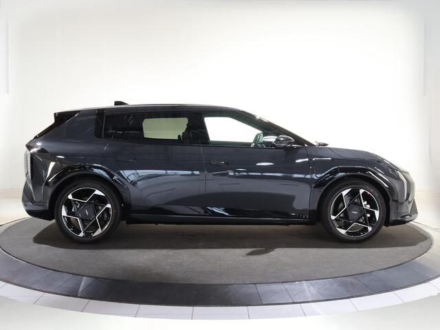 KIA EV4 GT-Line Business Edition 81.4 kWh | Adaptieve cruise control | Stoel- en stuurwielverwarming | Achteruitrijcamera | 19" LM velgen GT-Line | LED-koplampen |