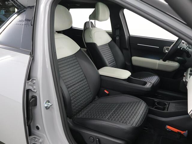 KIA EV4 GT-Line 81.4 kWh | Panoramaschuifdak | LED-Matrix | Harman Kardon | Elektrisch verstelbare voorstoelen | Verwarmbare achterbank