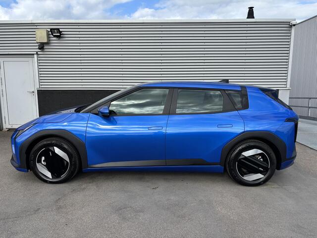KIA EV4 Air 81.4 kWh Zo goed als nieuw, Stoel- & Stuurwiel verwarming, NL-auto! Parkeersensoren, Navigatie