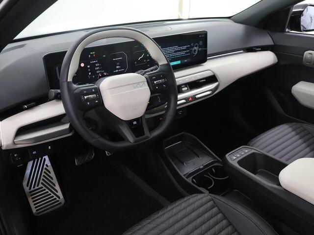 KIA EV4 GT-Line Business Edition 81.4 kWh | Navigatie | Cruise Control Adaptief | Stoel/Stuurverwarming | Climate Control | Parkeercamera | 19" LM velgen | LED | Apple Carplay/Android Auto | Keyless Entry/Go |