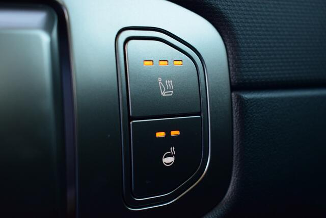 KIA EV4 Air 58.3 kWh | Stoel-/ Stuurverwarming | Adaptieve Cruise Control | Climate Control | Tot 10Jr. Kia-Garantie |