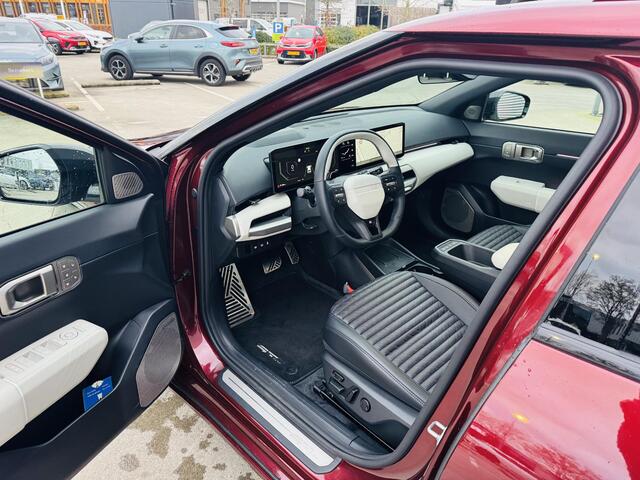 KIA EV4 Fastback GT-Line 81.4 kWh Demo auto | kmstand kan iets variëren! | informeer altijd of de auto aanwezig is !