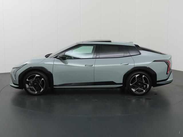 KIA EV4 Fastback GT-PlusLine 81.4 kWh | 360 Camera | Head-up Display | Harman Kardon | Stoelventilatie