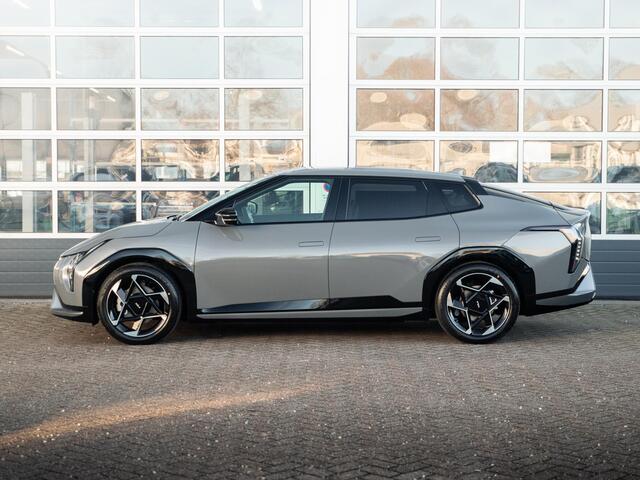 KIA EV4 Fastback GT-Line Business Edition 81.4 kWh | Direct leverbaar | Gunstige fiscale waarde! | Navi. | Clima. | Adapt. Cruise. | Stoel&Stuur Verwarming | Dodehoekassistentie | GT-Line Vegan Lederen Stoelbekleding – foto 10