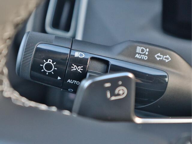 KIA EV5 GT-Line Business Edition 81.4 kWh - uit voorraad leverbaar - Leder | Panoramadak | Stoelverwarming | 19 inch | tot 10 jaar garantie