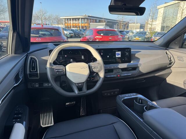 KIA EV5 GT-PlusLine 81.4 kWh Demo auto ! | Informeer altijd even of de auto aanwezig is ! Km stand kan iets variëren!