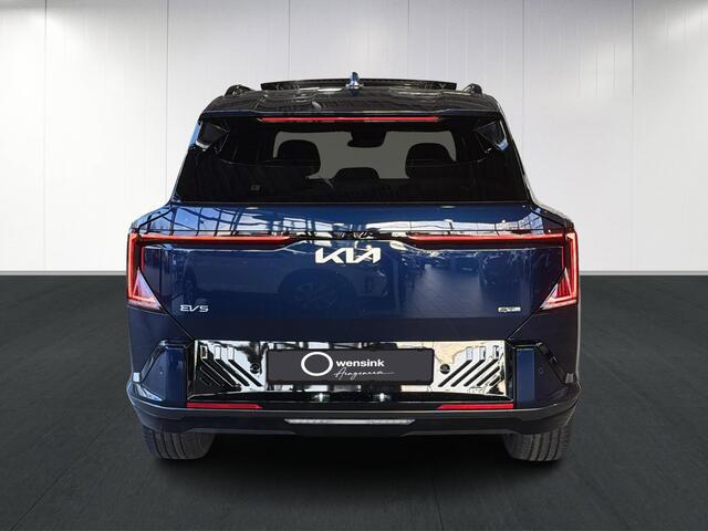 KIA EV5 GT-Line Business Edition 81.4 kWh | Panoramaschuifdak | Harman Kardon | Warmtepomp | Stoelverwarming voor en achter | Adaptieve cruise control |