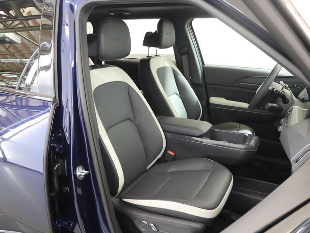 KIA EV5 GT-Line Business Edition 81.4 kWh | Panoramaschuifdak | Led Koplampen | Stoelverwarming voor en achter | Zwarte hemelbekleding | Adaptieve cruise control |