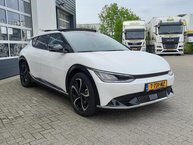 KIA EV6 Plus Advanced 77.4 kWh | Schuif-/kanteldak | Navi | Clima | Adapt. Cruise | Carplay | 20'' LM | Stoelverwarming en Verkoeling