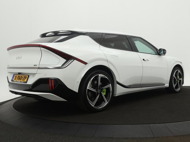 KIA EV6 GT AWD 77.4 kWh - 585PK - Kuipstoelen - Panoramadak - Meridian Audio - Apple CarPlay/Android Auto - Fabrieksgarantie tot 03-01-2030