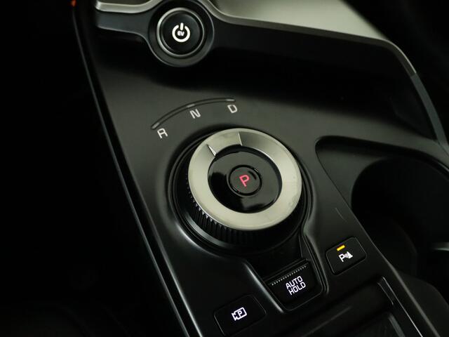 KIA EV6 Light Edition 63 kWh | NIEUW MODEL! | Apple Carplay/Android Auto | Vehicle-to-load | NIEUW !! Uit voorraad leverbaar!