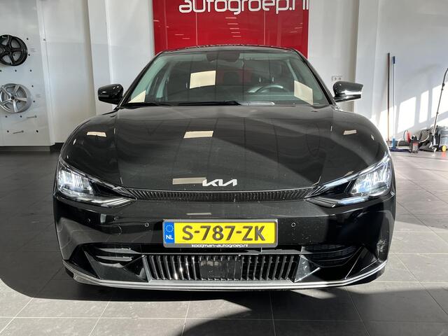 KIA EV6 Plus 77.4 kWh Met TREKHAAK, Stoel en Stuurverwarming, Adaptieve Cruise Control, Meridian Geluidinstallatie, Elektrische achterklep, Acheruitrij Camera
