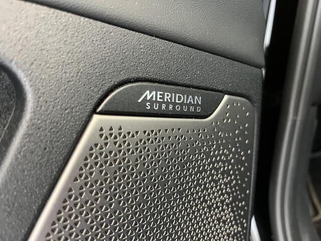KIA EV6 Plus 77.4 kWh Met TREKHAAK, Stoel en Stuurverwarming, Adaptieve Cruise Control, Meridian Geluidinstallatie, Elektrische achterklep, Acheruitrij Camera