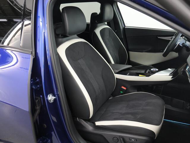 KIA EV6 GT-Line AWD 77.4 kWh | Trekhaak | Panoramadak | Meridian Audio | Elekt. Stoelverstelling met geheugen | Stoelventilatie | Head-Up Display
