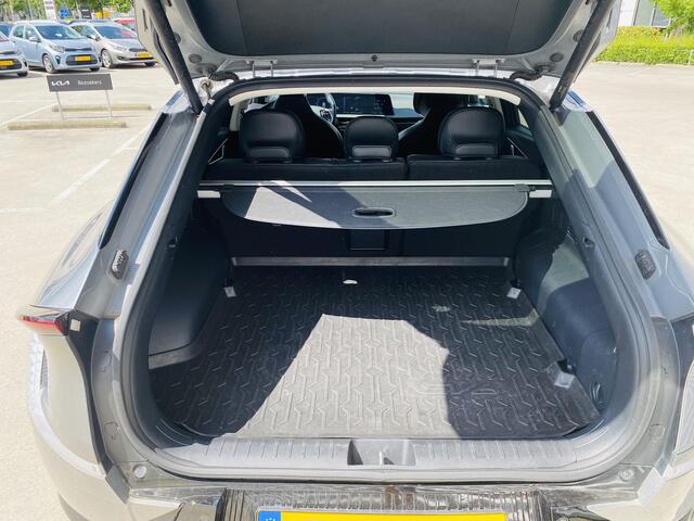 KIA EV6 Plus 77.4 kWh 20 inch | Trekhaak afn. | NL-dealer BTW auto | kmstand kan iets varieeren auto rijdt momenteel.