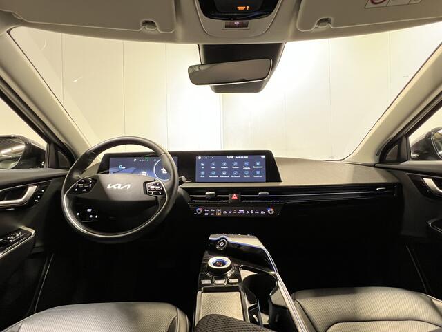 KIA EV6 Plus 77.4 kWh | Navigatie/Android/Apple Carplay | LM Velgen 19" | Voorstoelen Verwarmd | Kunstlederen Bekleding | Warmtepomp |