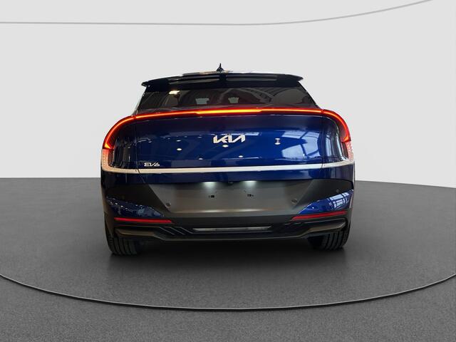KIA EV6 Light Edition 63 kWh | NIEUWE AUTO | Snel leverbaar! | Navigatie | Applecarplay / Android Auto | Stuurverwarming | Stoelverwarming | Achteruitrijcamera
