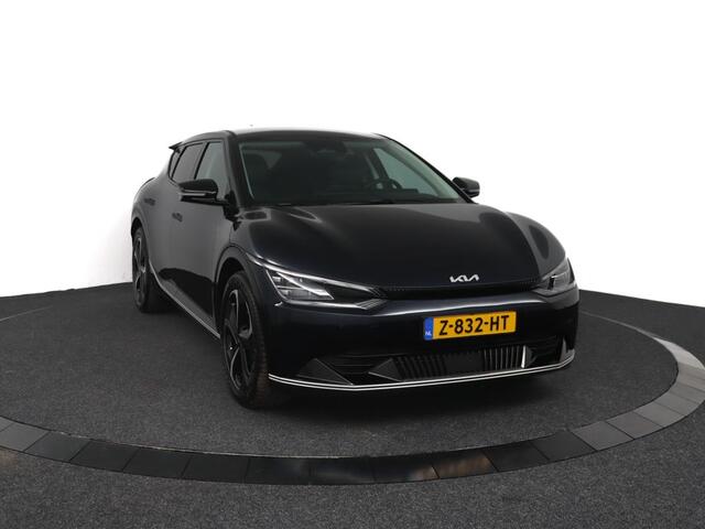 KIA EV6 Edition Advanced 77.4 kWh Edition Advanced 77.4 kWh - Adaptief Cruise Control - Lichtmetalen Velgen 20'' - Navigatie - Stoel/Stuurverwarming - Fabrieksgarantie t/m 04-2031