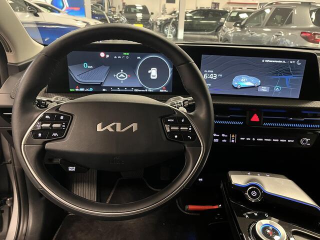 KIA EV6 Edition Advanced 77.4 kWh Elektrische Bestuurdersstoel, Adaptieve Cruisecontrol, Dodehoek Detectie, Stoel en Stuurverwarming, Elektronische Achterklep, Draadloze Telefoonlader