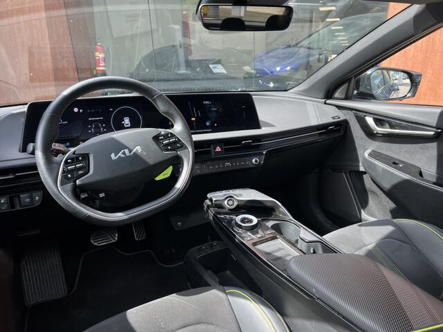 KIA EV6 GT AWD 77.4 kWh - 585 pk! - Alcantara bekl. | Stoel-/Stuurverw. | Schuif-/kanteldak | Apple/ android carplay