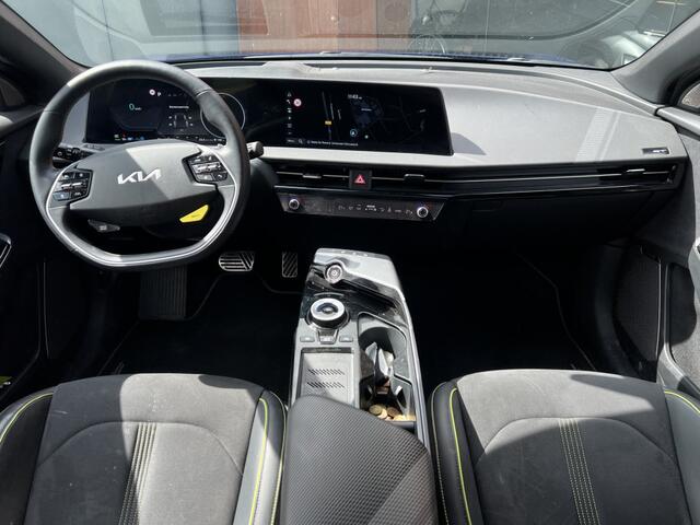 KIA EV6 GT AWD 77.4 kWh - 585 pk! - Alcantara bekl. | Stoel-/Stuurverw. | Schuif-/kanteldak | Apple/ android carplay