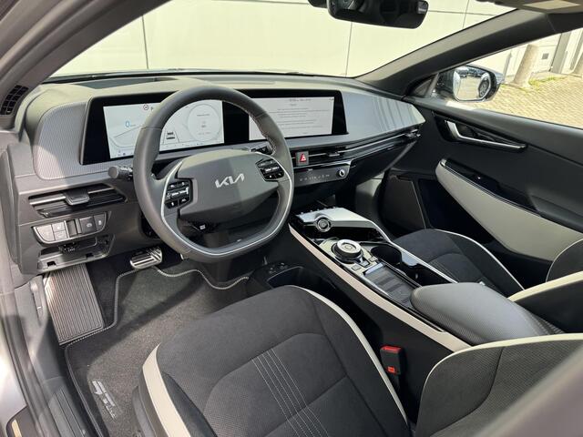 KIA EV6 GT-Line AWD 77.4 kWh | Trekhaak | 360 Camera | Stoel- en stuurwielverwarming | Stoelventilatie | Elektrisch Panoramadak | 20 inch |