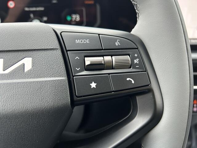 KIA EV6 Light Edition 63 kWh | NIEUWE AUTO | voorraad! | Navigatie | Applecarplay / Android Auto | Stuurverwarming | Stoelverwarming | Achteruitrijcamera