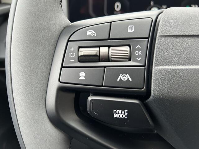 KIA EV6 Light Edition 63 kWh | NIEUWE AUTO | voorraad! | Navigatie | Applecarplay / Android Auto | Stuurverwarming | Stoelverwarming | Achteruitrijcamera